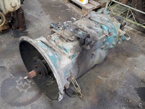 Gearbox SCANIA GR880
