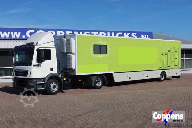 System Trailer PRSH 10TRI PRSH10TRI Bibliotheek, race, camper trailer + MAN TGL 15.290 System Trailer PRSH 10TRI PRSH10TRI Bibliotheek, race, camper ...