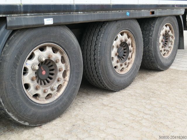 Walking floor semitrailer  LUECK