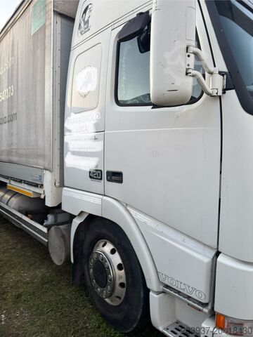 Flatbed truck with tarpaulin body volvo fh12