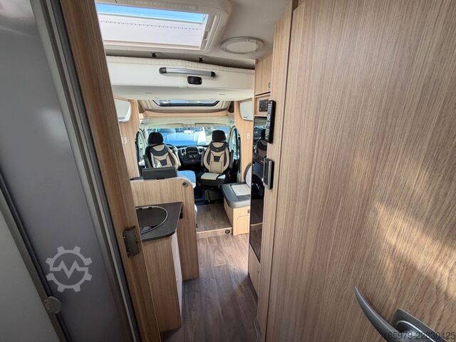 Teilintegriertes Wohnmobil SUNLIGHT T68 Black Edition