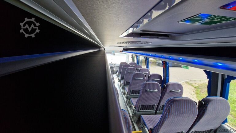 Kleinbus IVECO Daily 70 Ferqui Sunrise 34 Plätze COC