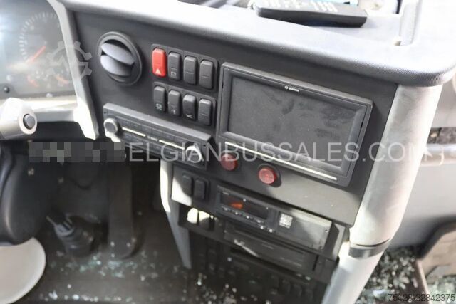 Reisebus Van Hool EX 16 M / Fire damaged / Seats available