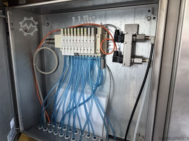 Vacuum shrink-wrap machine REMUND AG vacuum packaging machine