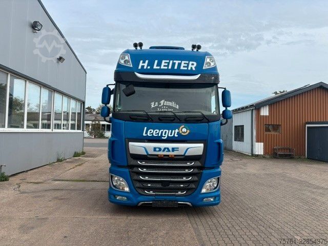 Volumen SZM DAF XF 530 Low Deck
