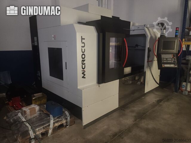 VERTIKALES BEARBEITUNGSZENTRUM MICROCUT v-30