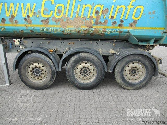 Kipper Auflieger Schmitz Cargobull Kipper Stahlrundmulde 24m³