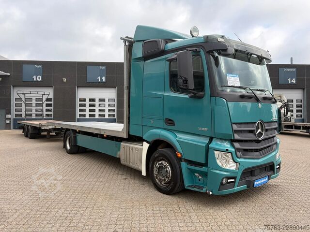 Loading platform Mercedes-Benz Actros 1836 Streamspace 4x2 + Kelberg trailer 2014