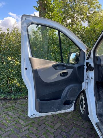 Panel van Renault Trafic 1.6 DCI T29 L2H1