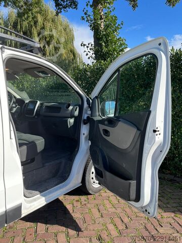 Panel van Renault Trafic 1.6 DCI T29 L2H1