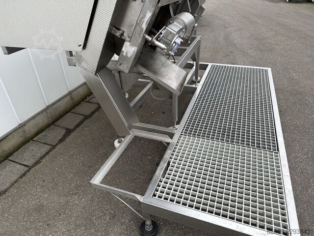 VDE cutting machine for leek and carrots  