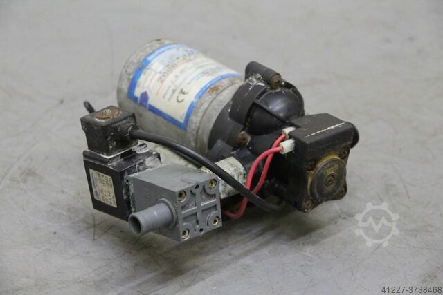 Membranpumpe 24 V Shurflo 2088-473-544