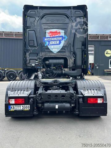 Volumen SZM FORD F-MAX 500 in Voll- Ausstattung, MIETEN?