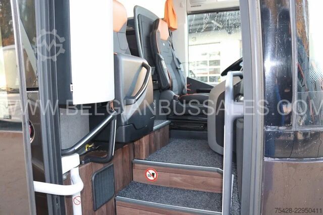 Mercedes-Benz Tourismo 15RHD / Full Options / New model /12.3 m Mercedes-Benz Tourismo 15RHD / Full Options / New model /12,3m