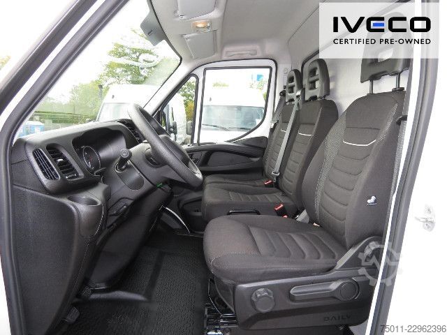 Transporter mit Koffer IVECO Daily 35C16 Koffer/LBW Klima, Zwillingsreifen