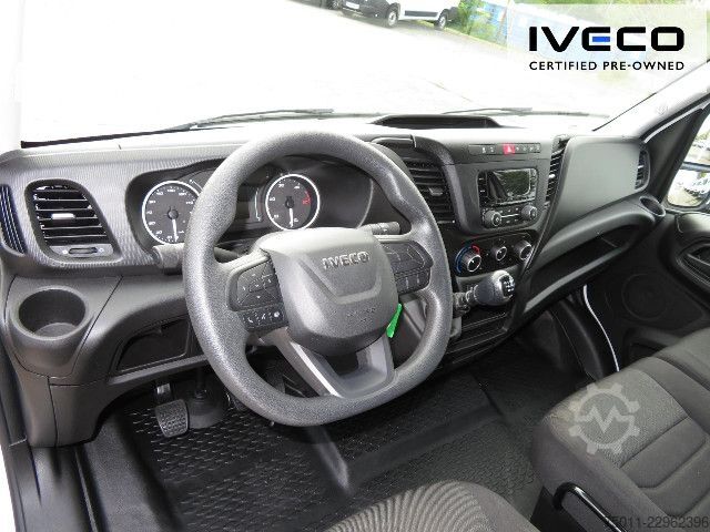 Transporter mit Koffer IVECO Daily 35C16 Koffer/LBW Klima, Zwillingsreifen
