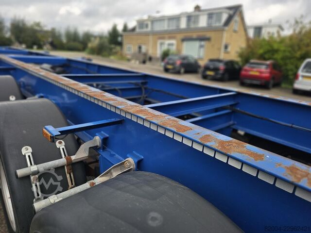 Transport von Containern MENKE JANZEN 40 FOOT STRAIGHT / 2 X 20/30 FOOT./ BPW DRUM / ...