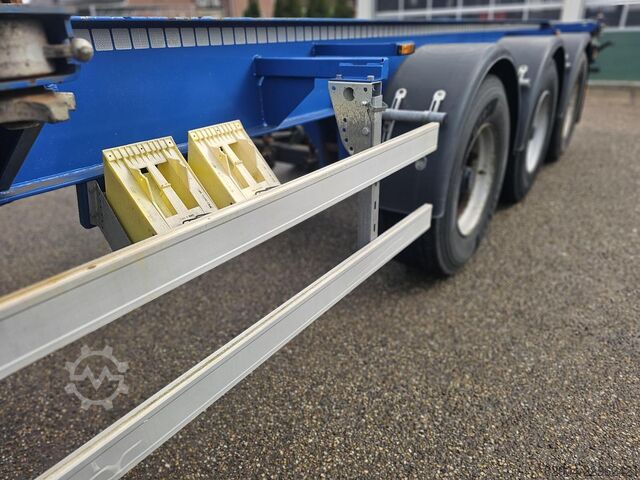 Transport von Containern MENKE JANZEN 40 FOOT STRAIGHT / 2 X 20/30 FOOT./ BPW DRUM / ...