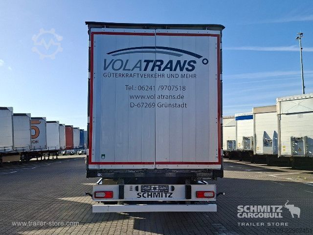 Auflieger mit Pritsche & Plane Schmitz Cargobull Curtainsider Standard Getränke