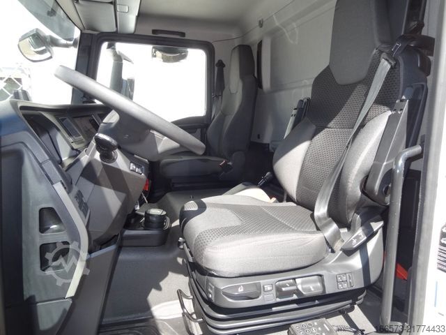 Flatbed truck with tarp MAN TGM 15.290 BL Schiebeplane mit Edscha