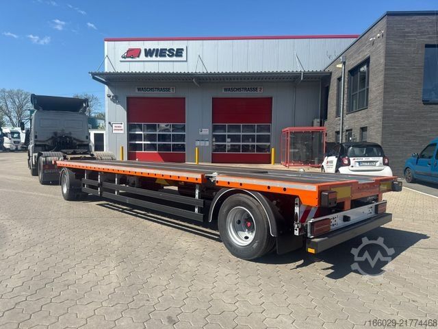 Trailer with working platform  Wiese Plattform Anhänger mit Twistlocks