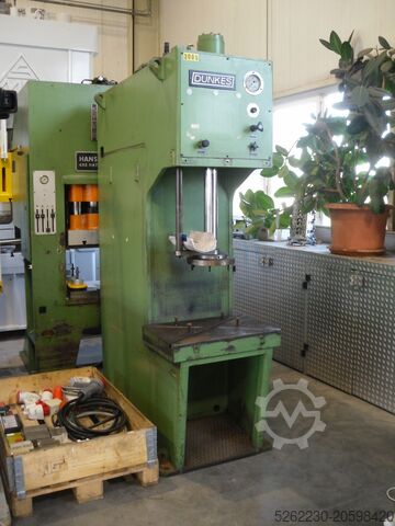 Hydraulic press DUNKES HZ16