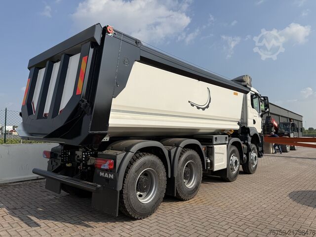 Tipper truck MAN 41.520 TGS KIPPER 8x4 NEU 40Ton