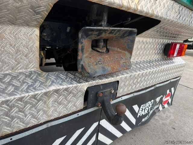 Pick-up van MERCEDES-BENZ 814 * PRITSCHE * WENIG KM * SEHR GEPFLEGT *