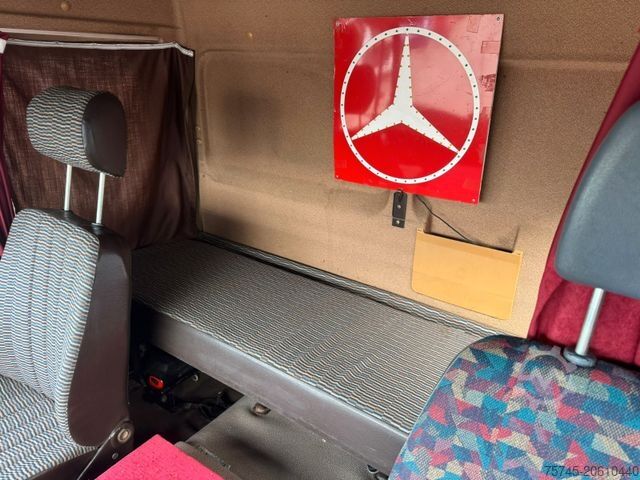 Pick-up van MERCEDES-BENZ 814 * PRITSCHE * WENIG KM * SEHR GEPFLEGT *