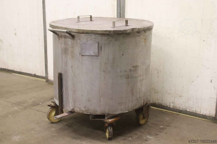 BehÀlter VA Edelstahl 540 Ltr fahrbar
