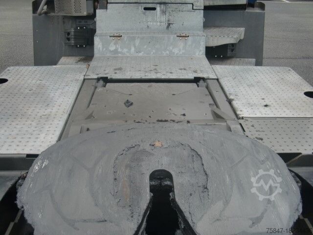 Sattelzugmaschine Terberg YT 182