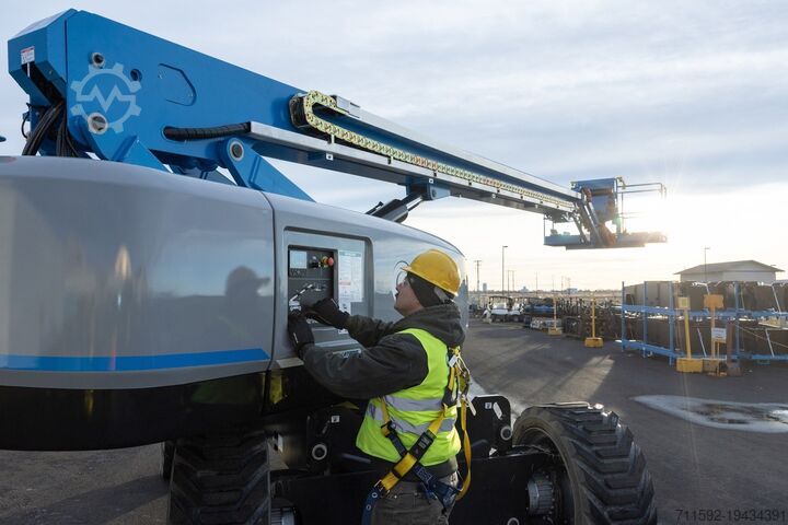 Telescopic Boom Genie S-85 XC E
