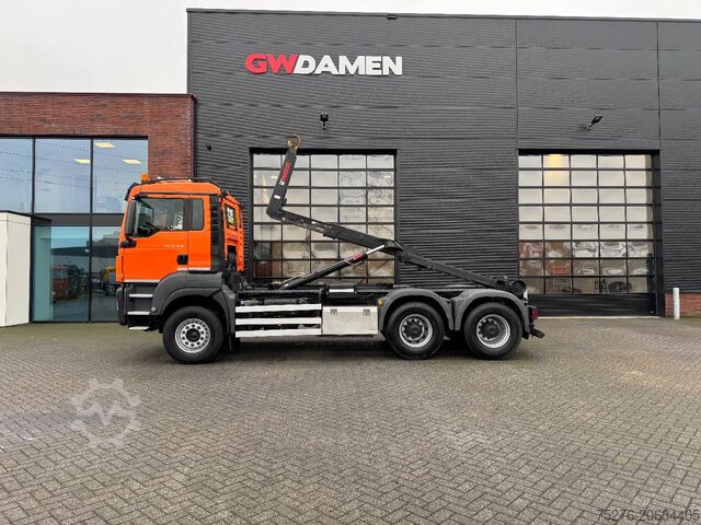 Hook arm system MAN TGS 33.480 BB 6x4 Hooklift Euro 6
