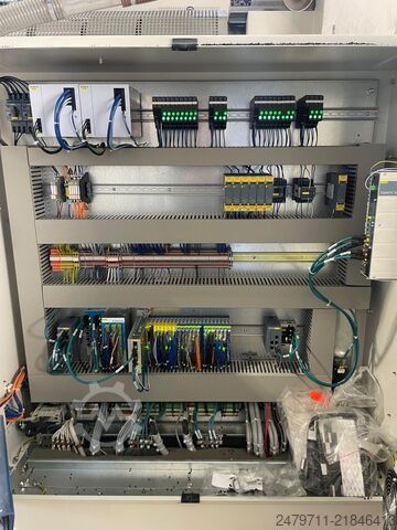 Spritzgießmaschine KraussMaffei MX BLUE POWER 1600T/1800