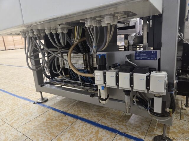 Niverplast automatische Verpackungslinie Niverplast automatische verpakkings lijn