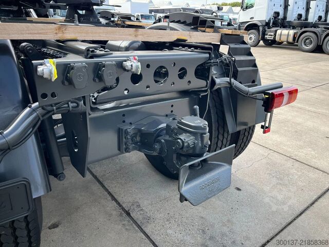 Heavy load Mercedes-Benz Arocs 4058 AS 6x6 Tractor Head 180T Push Pull E...