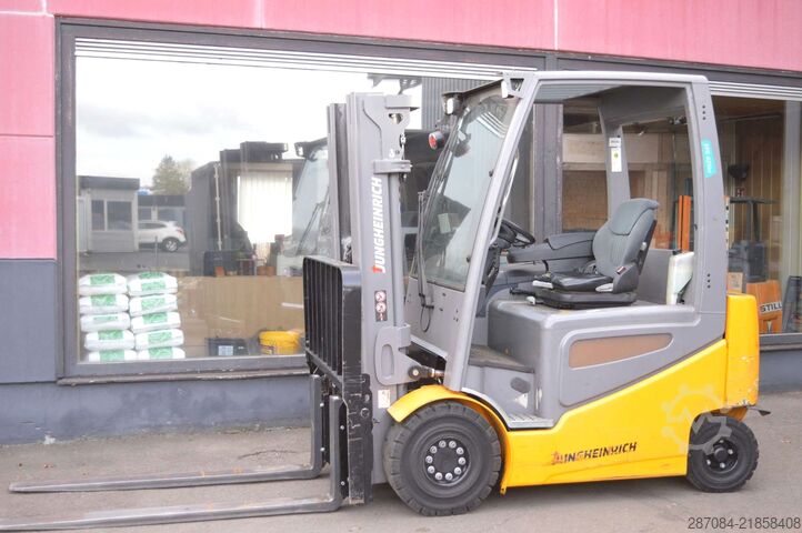 Jungheinrich EFG 425 ks Jungheinrich EFG 425 ks