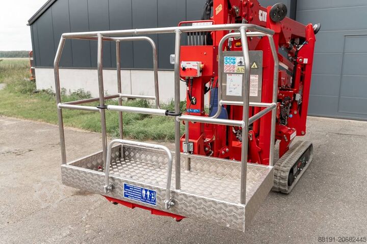 Articulated boom lift CMC S 18 F