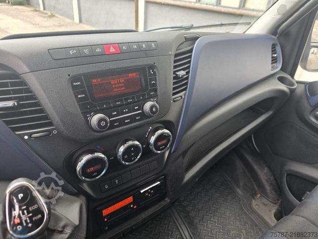 Box van IVECO 72-180 Koffer, Luftfederung hintgen, LBW