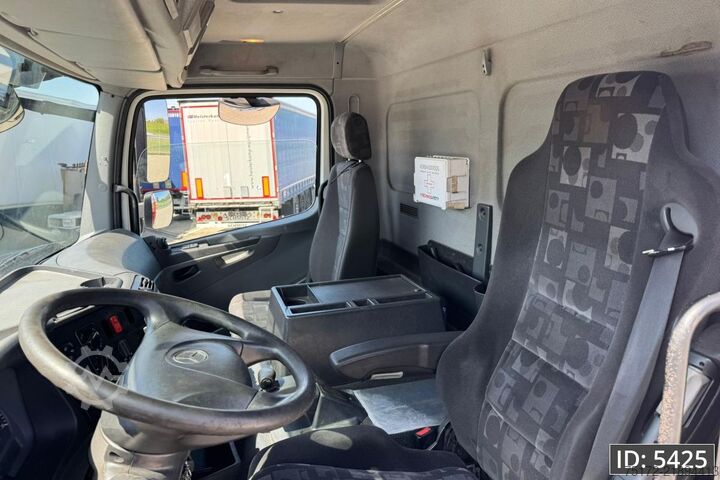 Platform trailer Mercedes-Benz Axor 1824 Day Cab, Euro 4, / EPS Automatic /6,4...
