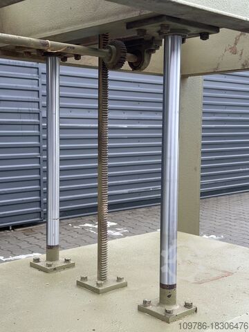 BAIONI Etagenpresse 2500x1200 mm BAIONI 2500x1200 mm