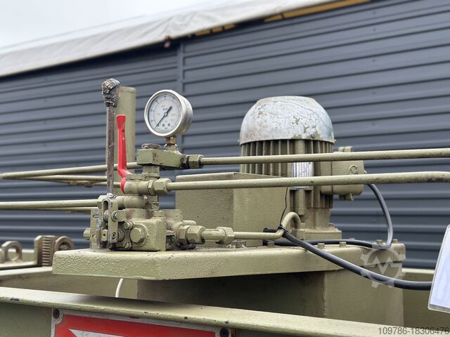 BAIONI Etagenpresse 2500x1200 mm BAIONI 2500x1200 mm