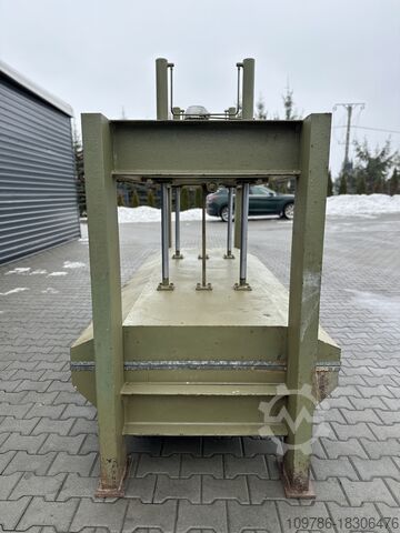 BAIONI shelf press 2500x1200 mm BAIONI 2500x1200 mm