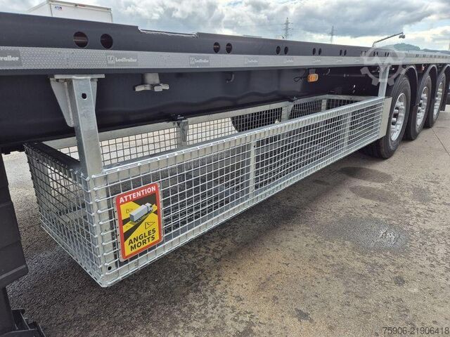 Flatbed semitrailers Lecitrailer PLATEAU TWISTLOCKS
