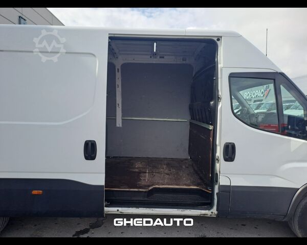 Minibus IVECO 35S16 - FURGONE