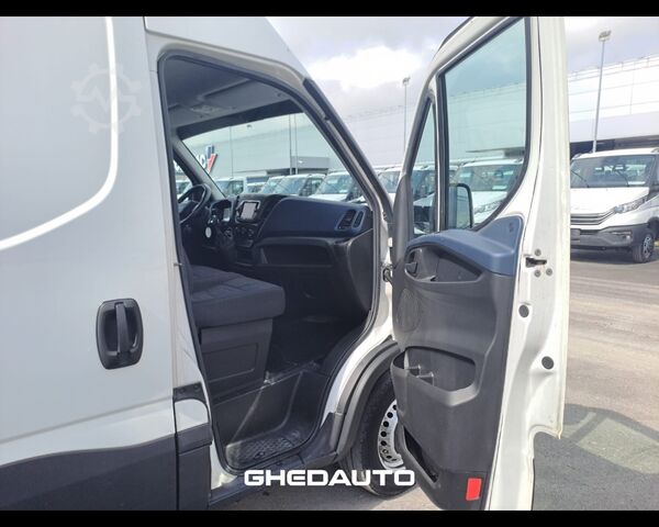 Minibus IVECO 35S16 - FURGONE