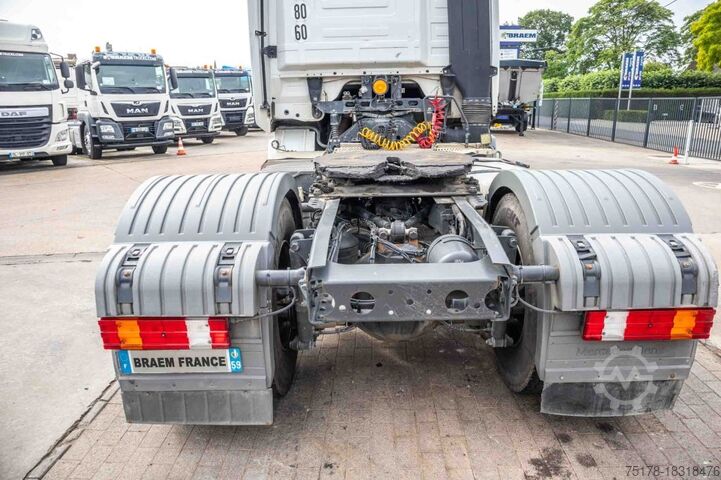 Standard tractor MERCEDES ACTROS 1844 LS-MP3+E5+VOITH