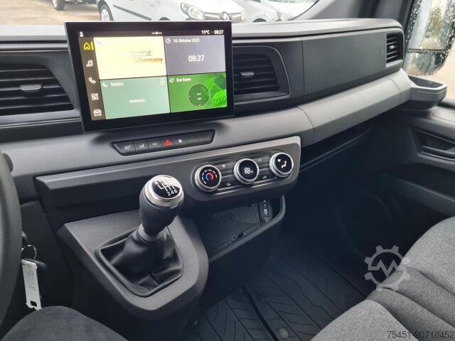 Transporter mit Pritsche & Plane Renault Master Pritsche Schiebe Plane 10 Pal. LUFTFEDERUNG