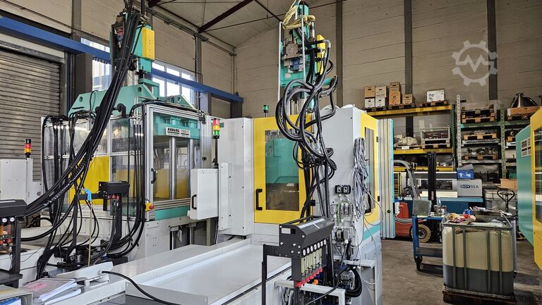 Vertikale Spritzgießmaschine Arburg Allrounder 1200 T 1000-170