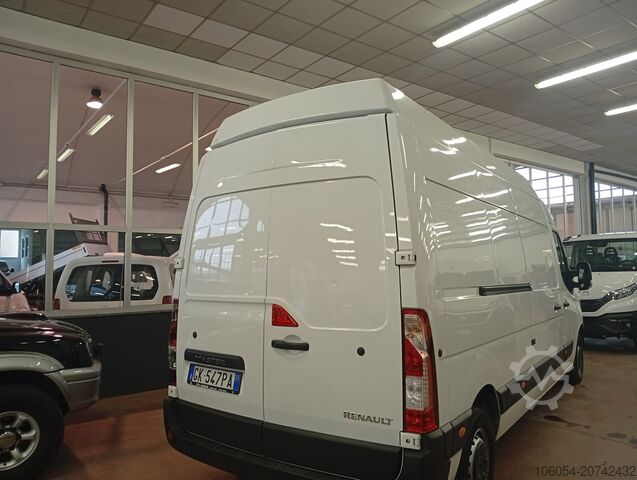 Transporter mit langem Radstand Renault Master L
